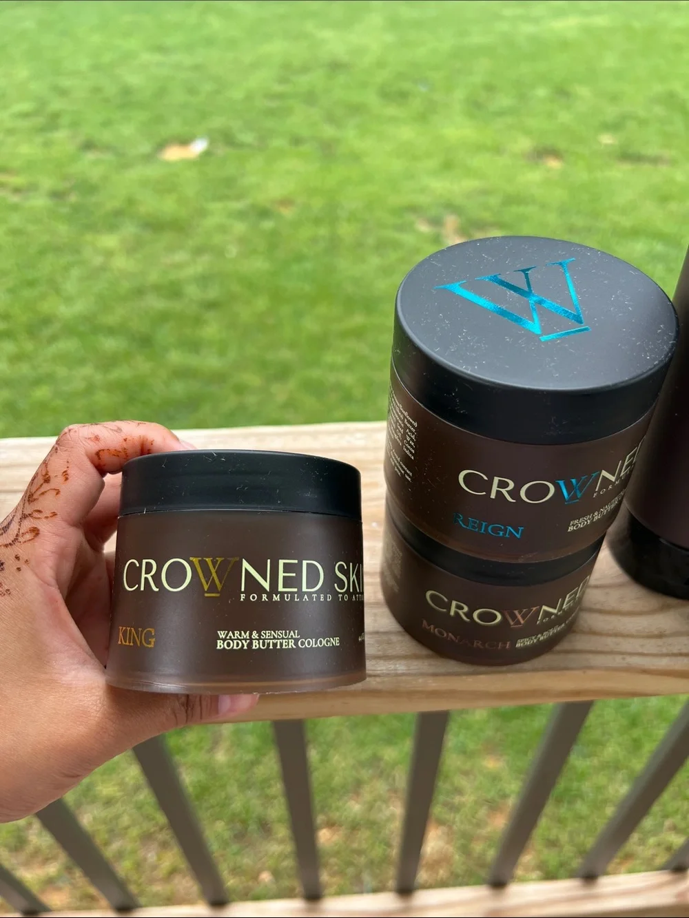 Crownedskin men’s grooming